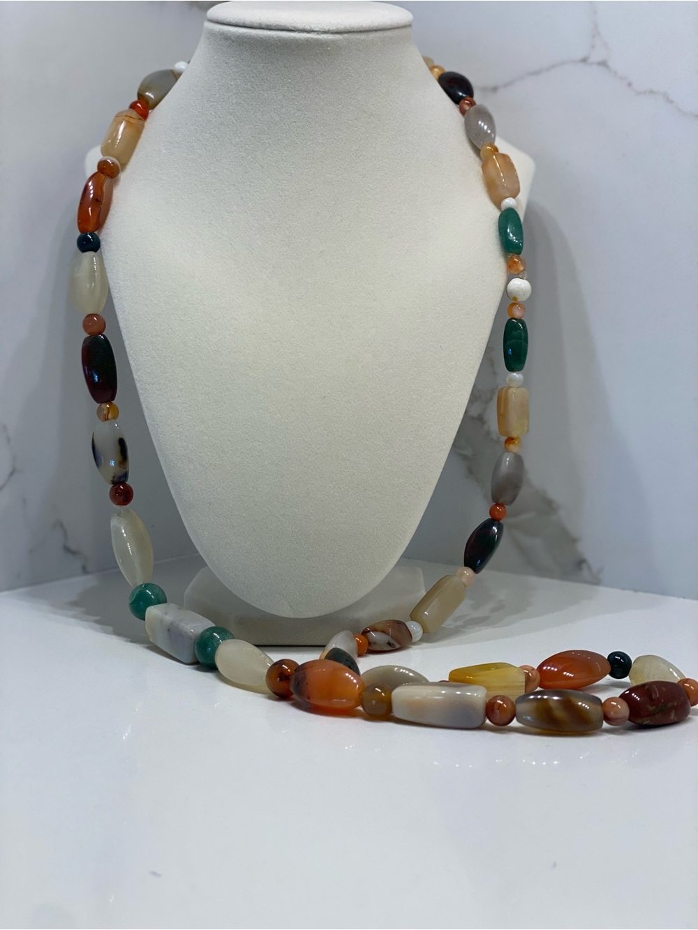 Multi-Color Boho Vintage Beggar Bead Agate Necklace - Women Jewelry - Picture 6 of 7